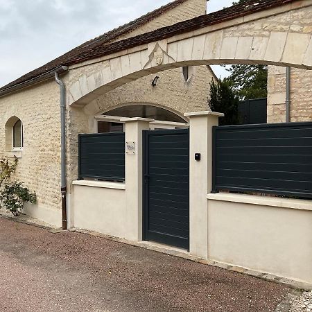 Logis Du Faubourg Petite Maison De Charme, Tranquille, Calme Et Lumineuse Val-de-Mercy Екстер'єр фото