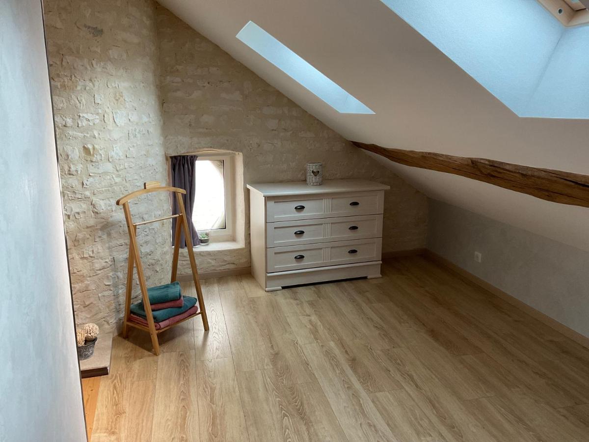 Logis Du Faubourg Petite Maison De Charme, Tranquille, Calme Et Lumineuse Val-de-Mercy Екстер'єр фото